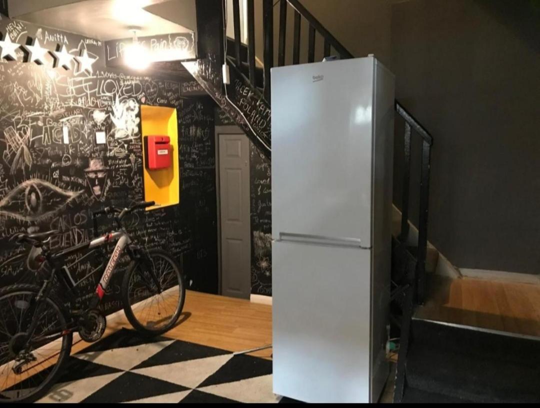 לונדון Single Room With Underbed 8 מראה חיצוני תמונה