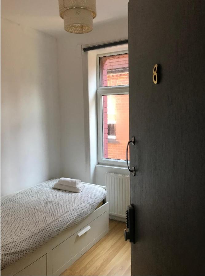 לונדון Single Room With Underbed 8 מראה חיצוני תמונה